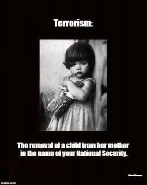 KapeciaResists's tweet photo. #FamiliesBelongTogether #TrumpKidnappingChildren #TrumpCruelty #ImmigrantChildren #RefugeeChildren #GOP #FamiliesBelongTogether
#StopSeparatingFamilies #StopTheHorror #ReuniteTheChildren #FamilesBelongTogether #FamiliasUnidasNoDivididas #TrumpIsAMoron
#ImpeachDonaldTrump https://t.co/bTfyIG5O94