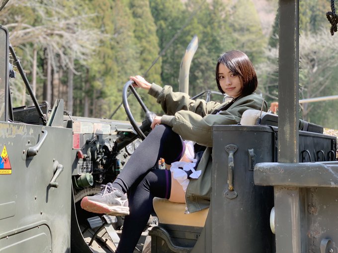 Twitterのコスプレ画像15