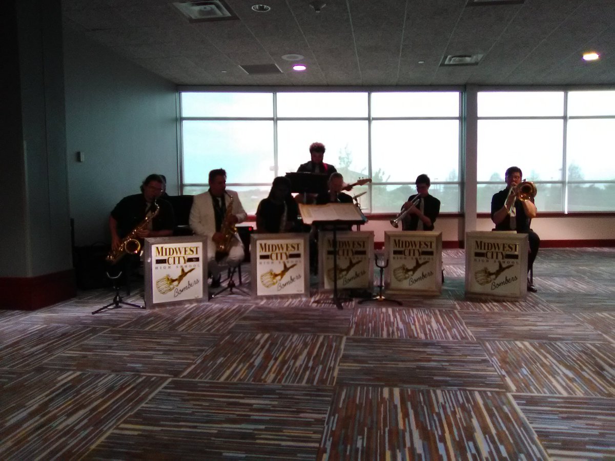 TasteOfMWC's tweet photo. The Midwest City High School Jazz Band is providing great music https://t.co/HXmfRkC8Eb