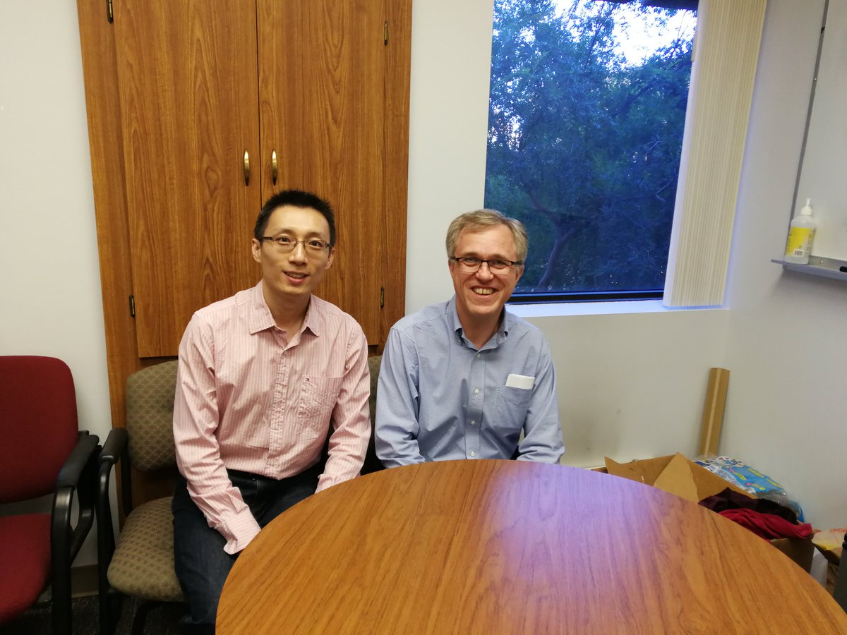 BinMu_ASU's tweet photo. Very happy to have Prof. Randy Snull @RandallSnurr today to give us a great seminar about MOFs. So nice catching up, Randy! https://t.co/8ad6zxOspI