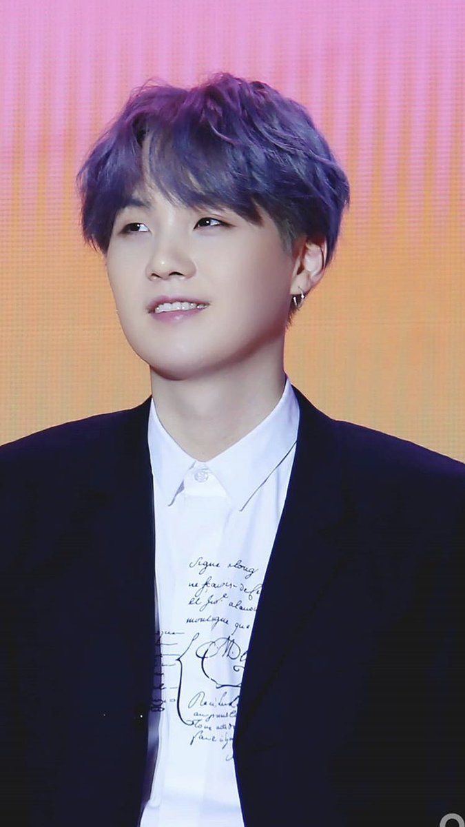 Suga_pics1's tweet photo. https://t.co/W8fSAzOxJQ