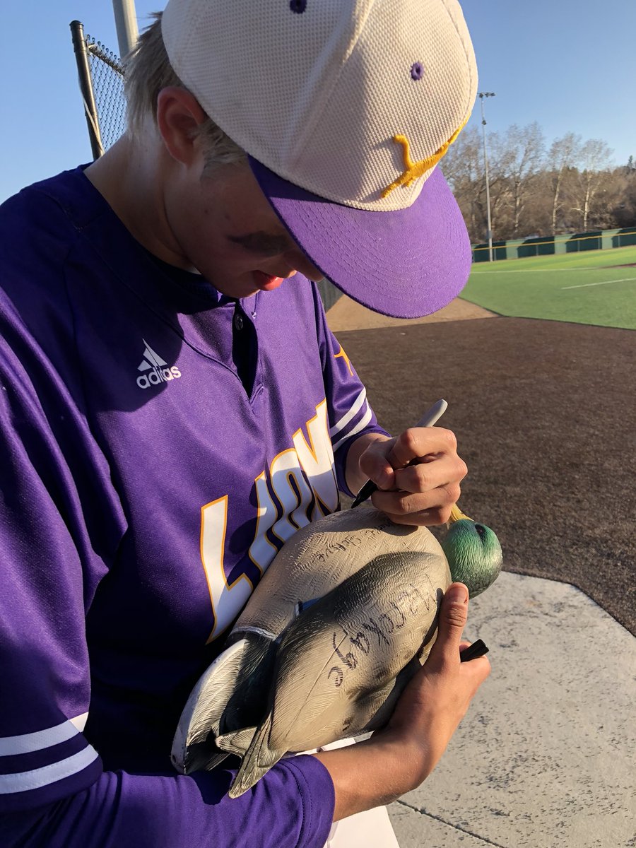 BRLionsBaseball's tweet photo. @masonhedberg wins the duck this week with 6 productive at bats in 2 games‼️ #dripszn https://t.co/tPm8PtIImp