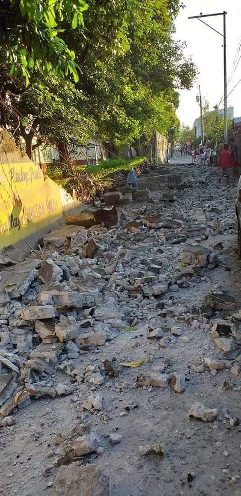 ItsRenzSB's tweet photo. All what we can do is to keep on praying 👆#Earthquake #pampanga #PrayPH #PrayForPampanga https://t.co/neg7CC9Nau