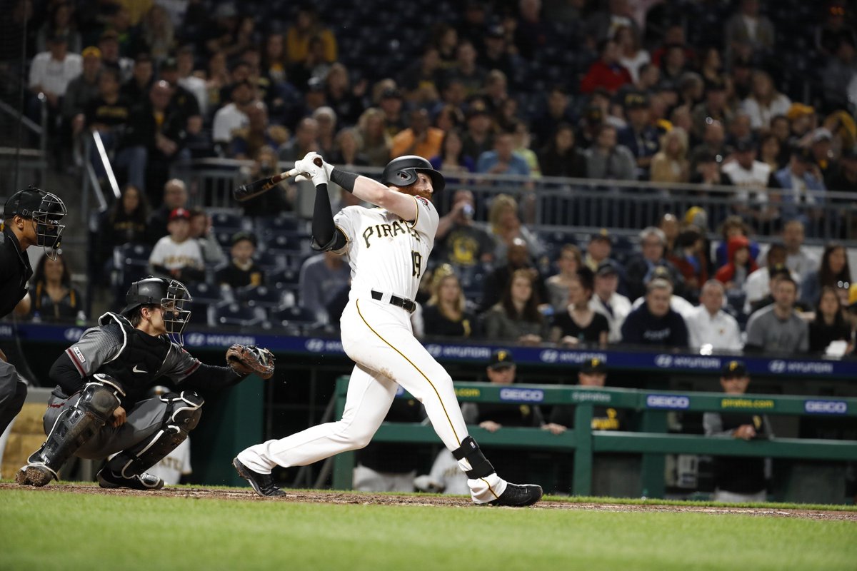 Pirates tweet picture