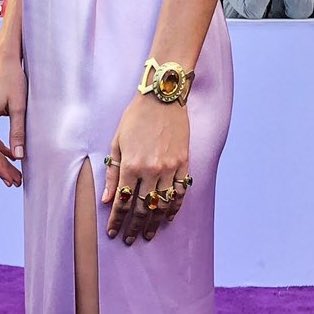 peterquillsI's tweet photo. THE RINGS,,,, BRIE REALLY DID THAT https://t.co/604LUg91Om