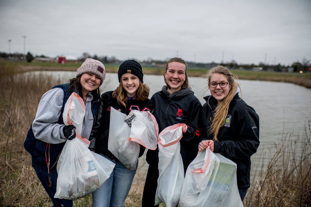 MilanFCA1's tweet photo. Thank you to all of the volunteers who came to Community Clean Up Day to help at our high school grounds! Lots of progress made, and still a lot more to be done. Let's keep finding ways to preserve God's creation. https://t.co/BHHnaDGsDF
