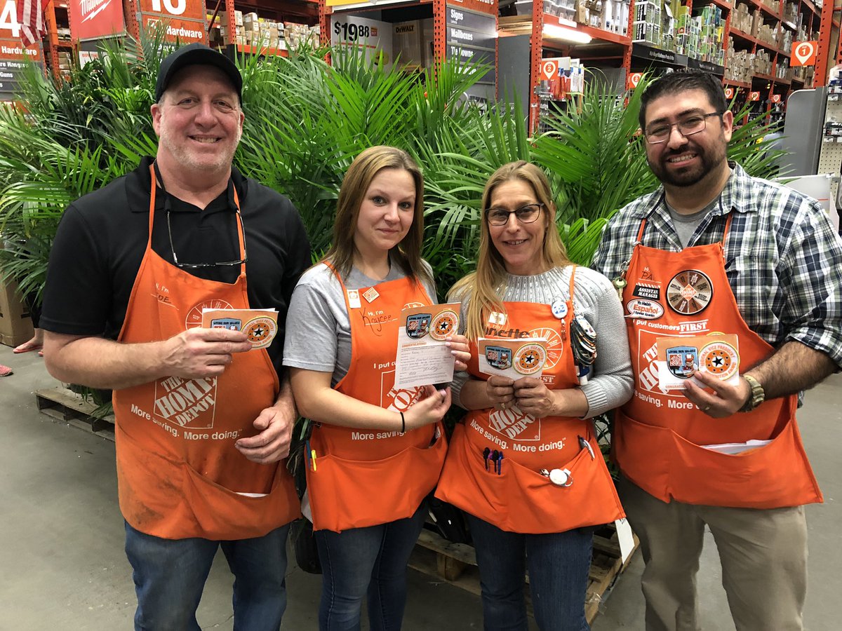 nyyroro's tweet photo. Joe-D94 (1st homer/RVP award)/Kasey-D28/Annette-D24 DS/Pat-SASM from Newburgh,
NY are driving sales through our people! Thank you team 1250 for a great day! #NJM @dangracehd @skfroude @DaveThd11 @Thomas1Todd @bridgetanne27 @Chichi6175 @FavoinoJ @lele_195 @KaseyBryonna @thdallison https://t.co/2KsyFh8nyK