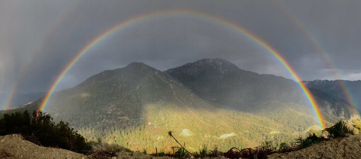 SanBernardinoNF's tweet image. A light rain hit the #HillFire this evening, treating firefighters at the Incident Command Post to an amazing view of the San Gorgonio Wilderness!

After establishing a safe route to the fire, crews will be back Tues. morning to begin cutting line. One crew will remain overnight