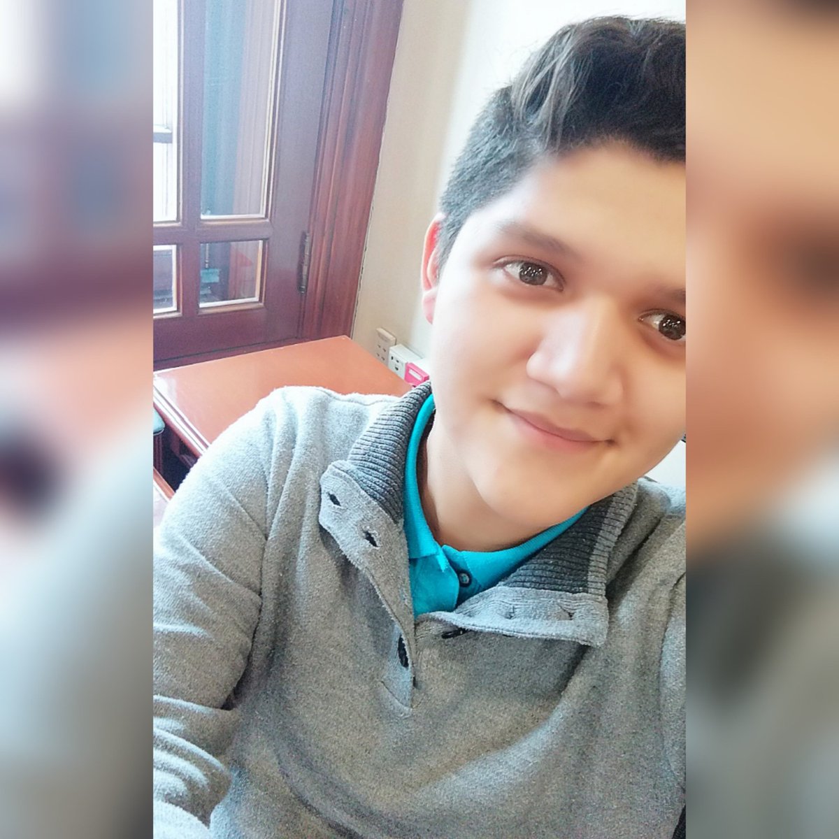 AleJuanBonilla's tweet photo. Esta es mi última fotografía que subo con 18 años 👏🏻📸
Dale "❤️" antes de que sea demasiado tarde 😬🙏🏻
.
.
.
#AlexisABC 🎂🎉 https://t.co/OFjPLbEdhH