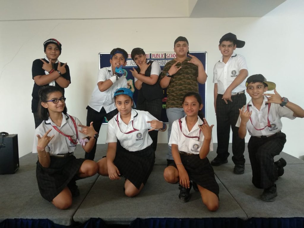 Earth does not belong 2 us..V belong 2 It. Ss of @CambridgeInt @IprmGrp celebrated #Earthday in a @uniquemanner by presenting self composed #RAP.@RitaSingh0210 @akmittals @DrUmeshPrabhu @PranSang @sunilddesai @rsehji @AboutImpact @Chetna1806 @sunita_rajiv @cambridgeindia