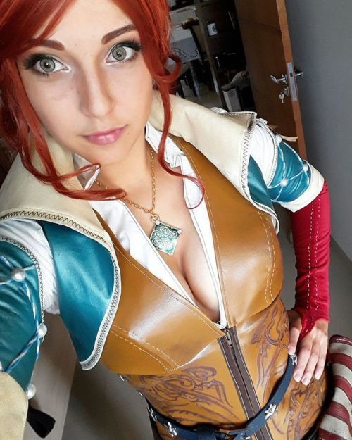 Triss merigold sexy cosplay