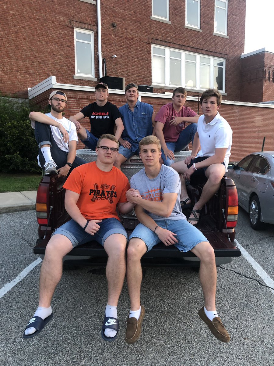 It’s not a jean party, it’s a JARTY.