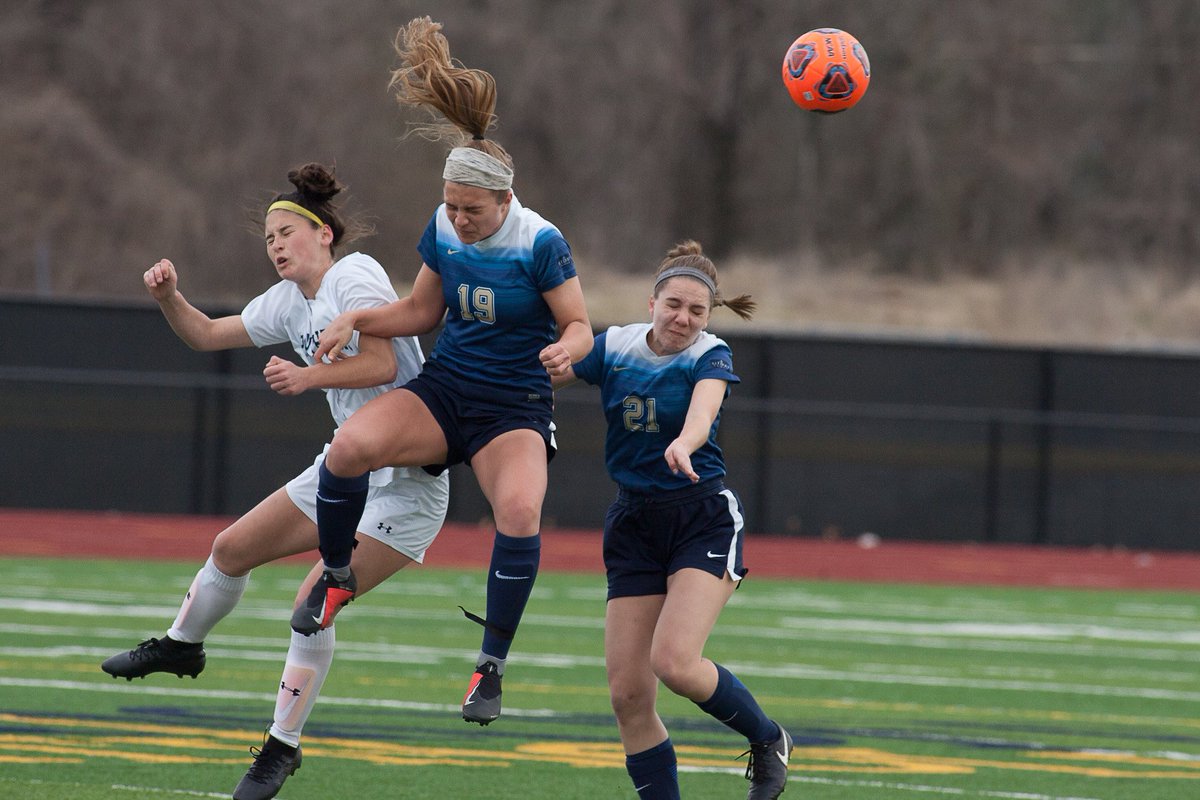 soccerachsgirls's tweet photo. Girls claim the city championship with a win against @BESoccerGirls !!

Althoff ⚽️⚽️
East ⚽️
 
Althoff goals scored by @LieslWhitener and Julia O’Neill https://t.co/Jj1OQbIXVD