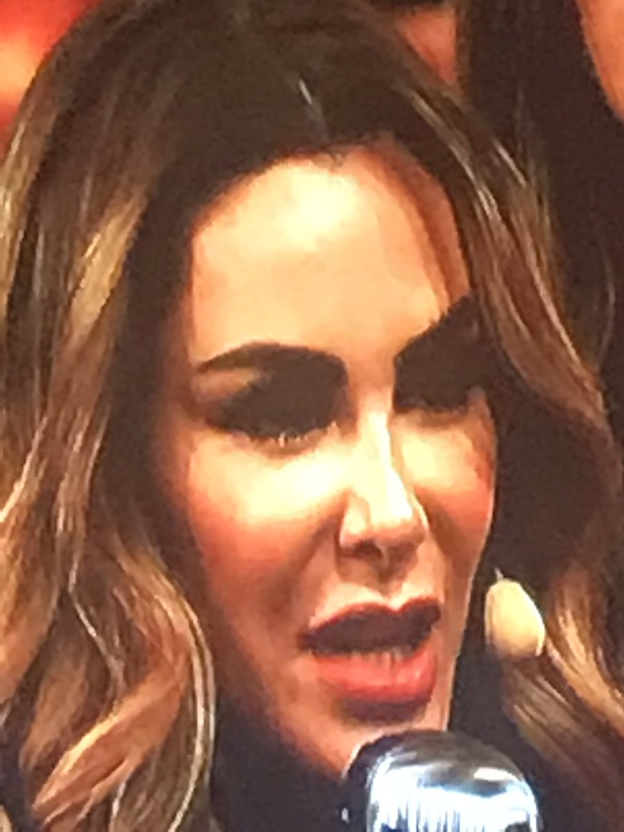 PanteraThompson's tweet image. A LA VERGA TU MARIDO QUE HONDA KON LA @Ninelconde ES LA BERDADERA AYUWOKI ????????????? #MECAIGODERISA