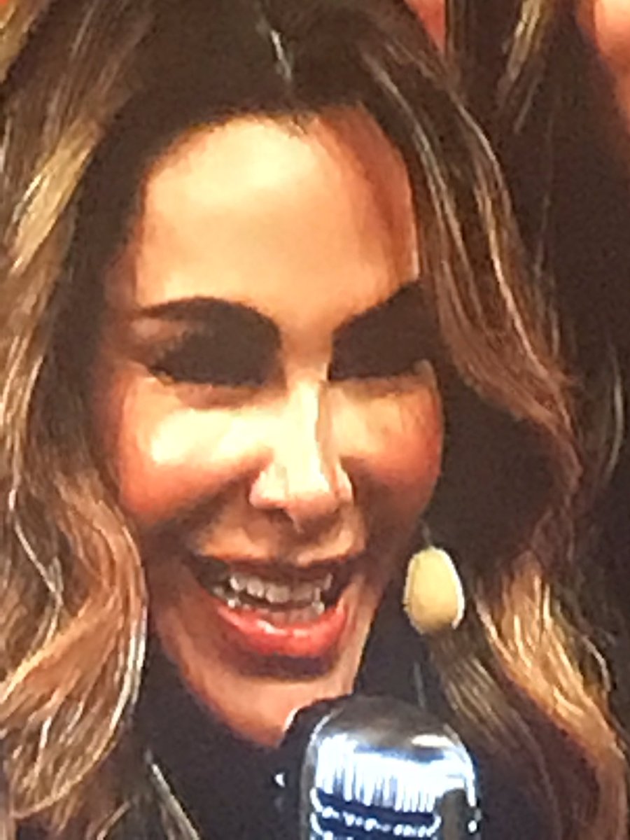 PanteraThompson's tweet image. A LA VERGA TU MARIDO QUE HONDA KON LA @Ninelconde ES LA BERDADERA AYUWOKI ????????????? #MECAIGODERISA