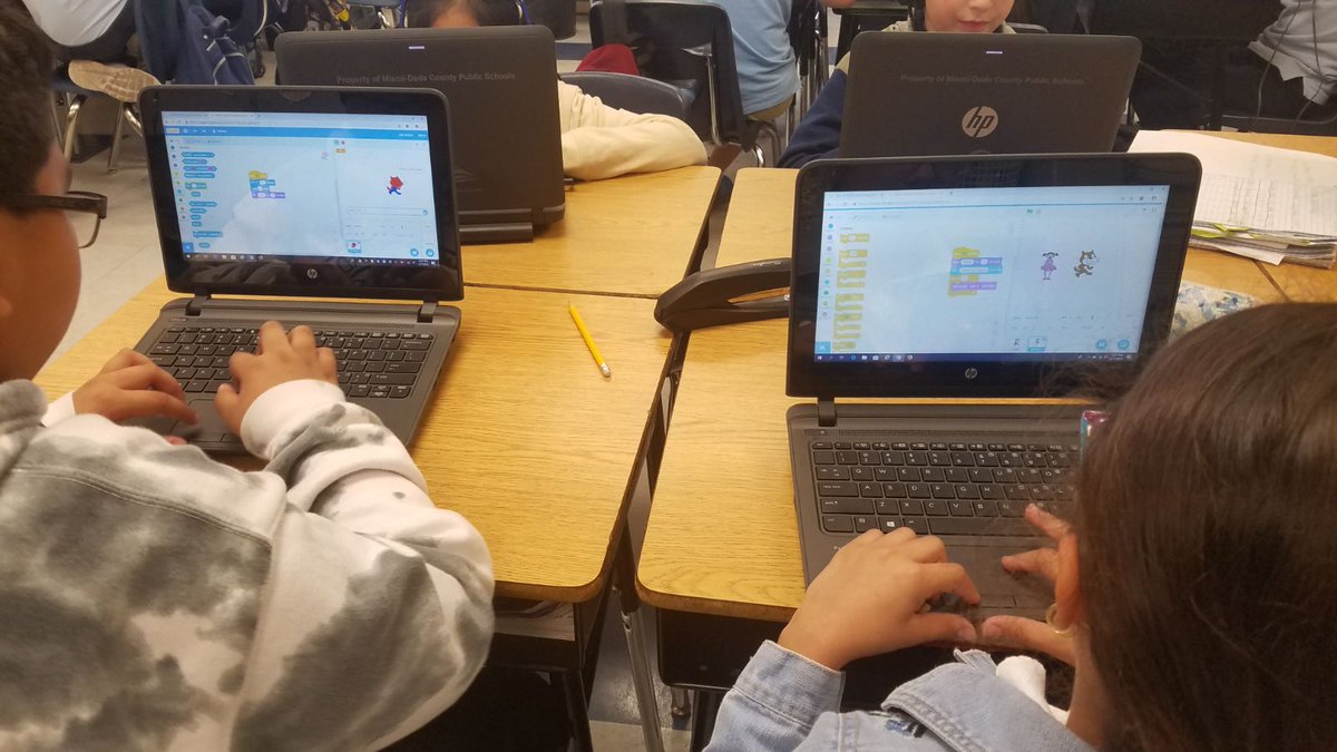 MReinoso7's tweet photo. Exploring more coding in KPE's 4th grade EFL! @MDCPSSTEAM @KPELions https://t.co/9iP1gtGIRn