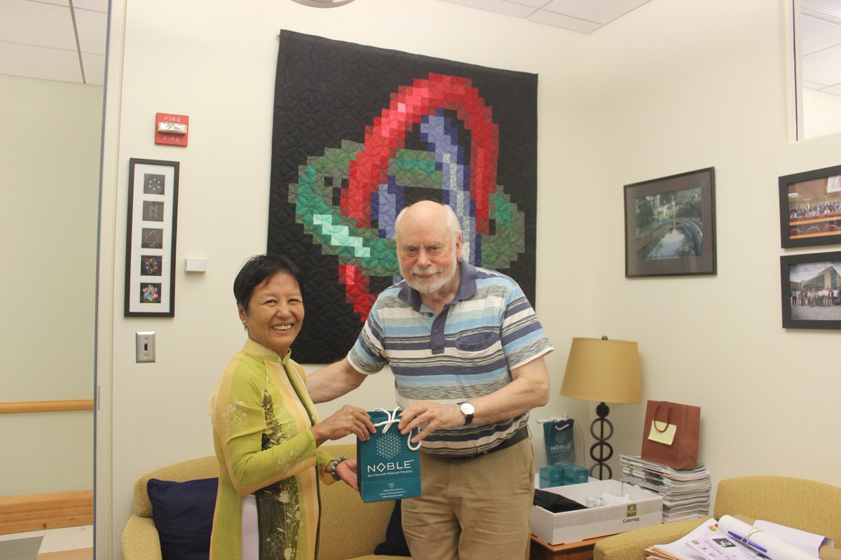 Minh T Nguyen (@minht_nguyen) on Twitter photo At the end of her campus tour around <a href="/NorthwesternU/">Northwestern</a> and <a href="/NUChemistry/">Northwestern Chemistry</a>, the top 5 chemistry program in the world, my mom was very happy to meet and receive a gift from Sir Fraser. This is the (ultra)high note of the day and likely of her first trip to the US. Thanks <a href="/sirfrasersays/">Fraser Stoddart</a>! At the end of her campus tour around <a href="/NorthwesternU/">Northwestern</a> and <a href="/NUChemistry/">Northwestern Chemistry</a>, the top 5 chemistry program in the world, my mom was very happy to meet and receive a gift from Sir Fraser. This is the (ultra)high note of the day and likely of her first trip to the US. Thanks <a href="/sirfrasersays/">Fraser Stoddart</a>!