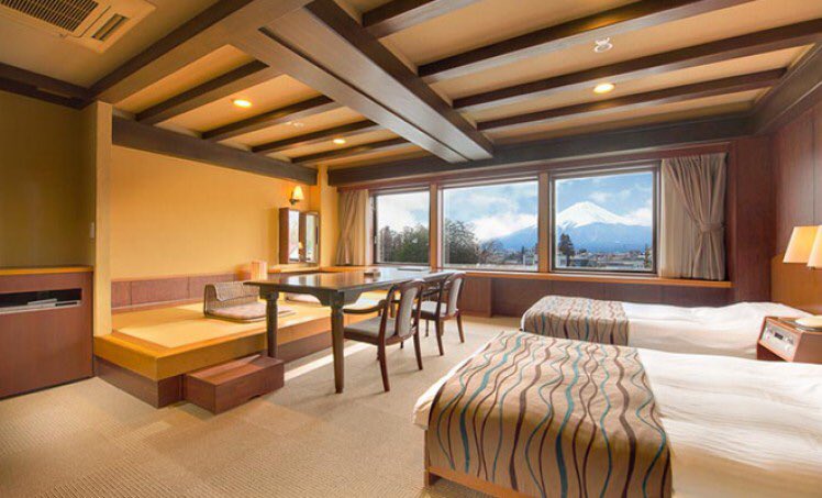 Thomas Frey CSP בטוויטר: "The Nishiyama Onsen Keiunkan is the world's oldest hotel, founded in 705 AD by Fujiwara Mahito. It is a hot spring hotel in Hayakawa, Yamanashi Prefecture, Japan. https://t.co/B09A0tKdT8 #