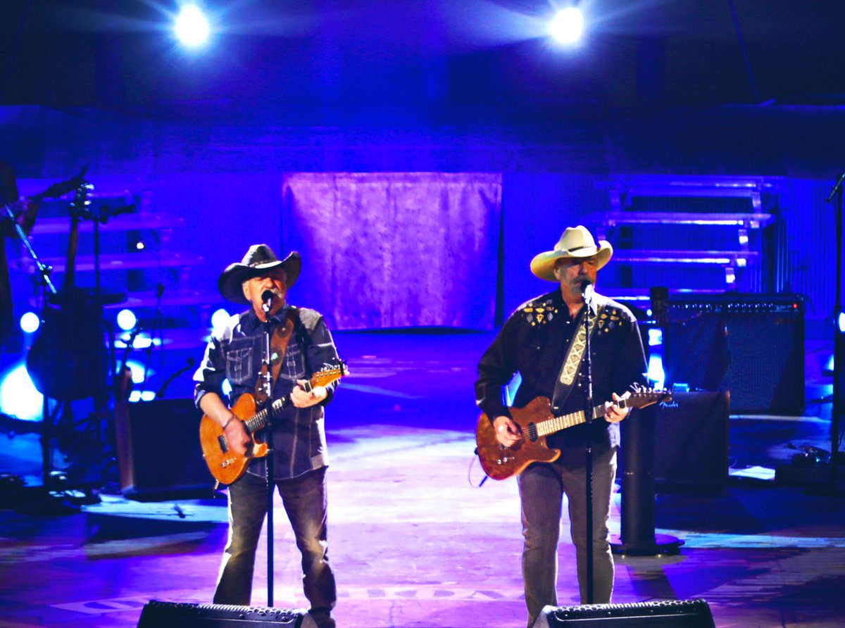 BellamyBrothers photo