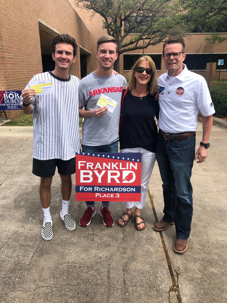 Chadbyrd20's tweet photo. Really cool that for my first time I get to vote was for my dad! Early voting started today! Get out and Vote! https://t.co/7nm751fTi4