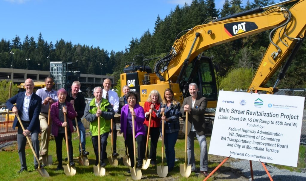 MLTnews's tweet photo. Mountlake Terrace breaks ground on Main Street project https://t.co/RLqYLIZsLJ https://t.co/5k242Moo6i