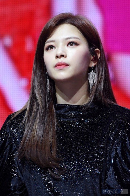 Jeongyeon World Press Jeongyeon At Fancy Media Showcase Twice Fancy Day Fancyyou T Co 3k3ehixb1e Twitter