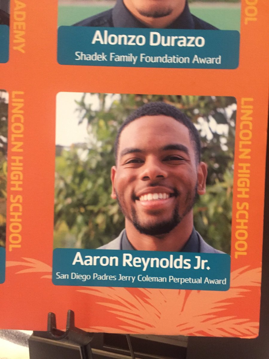 sk8everyday's tweet photo. @Padres thanks again for the support and the scholarship #college #sports #education #realestate #mlb #bats https://t.co/kYDXPhMAi3