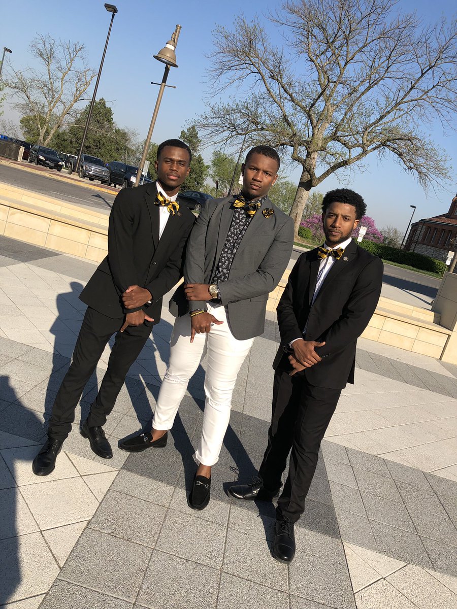 KU_Alphas's tweet image. Congratulations to the newest members of the Upsilon chapter of Alpha Phi Alpha Fraternity, Inc. 
#1 Teron Bowman II - IngeniACE
#2 Jamail Luster - In2uitive
Ship Name: A.S. II Pharaohs of P.H.A.T.E. 
#alpha #alphaphialpha #upsilon #coldapplepie #1906
#sp19
#Spr19