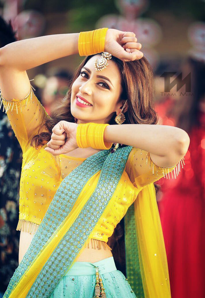 TeamMim's tweet image. That smile can brighten up your day.😍
Smile Queen @Mim_Bidya ❤
#RT