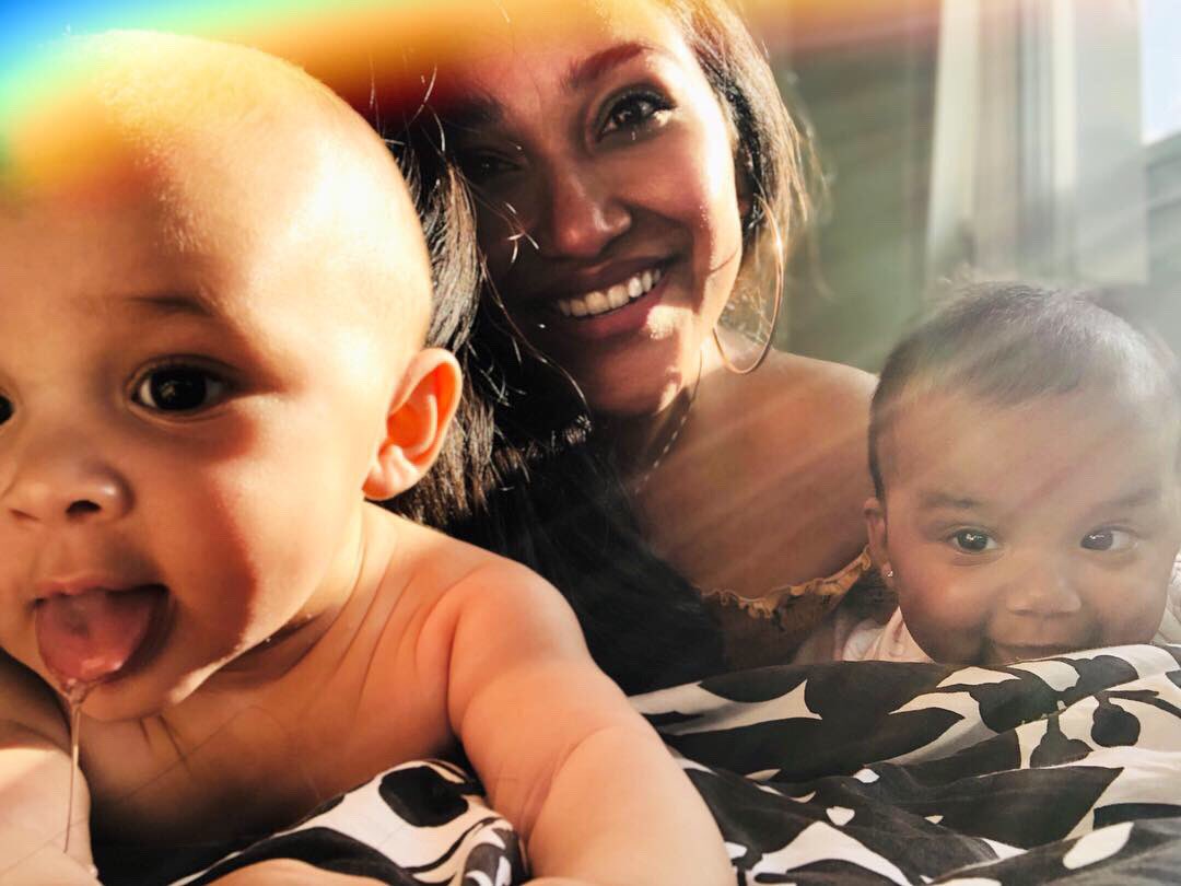 bombshellyyy's tweet photo. I didn’t find my tribe. I made my tribe. 💛 https://t.co/7sVq4cMaBY
