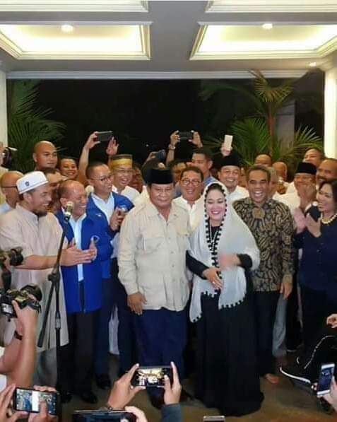 Titiek Soeharto dan Prabowo