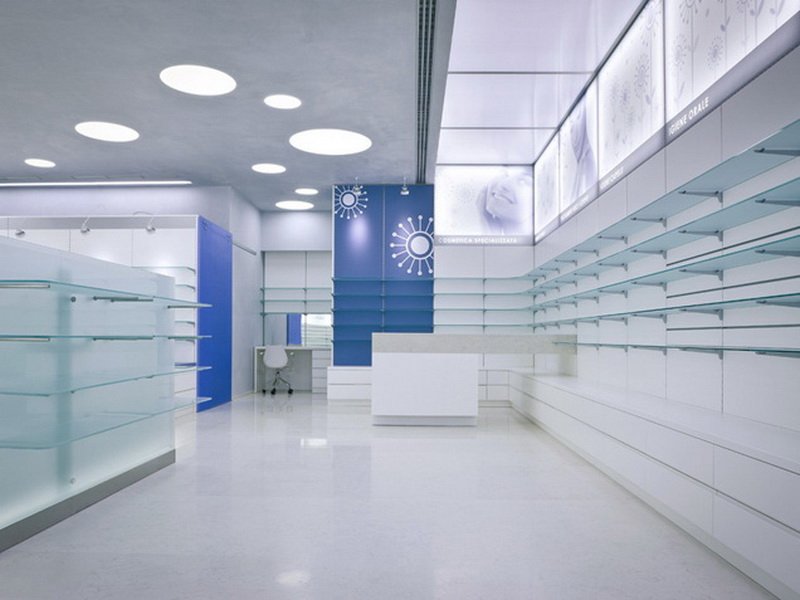 Unique features for pharmacy racks. ouyeedisplays.com/pharmacy-shelv… #PharmacyRacks #Pharmacystorageracks