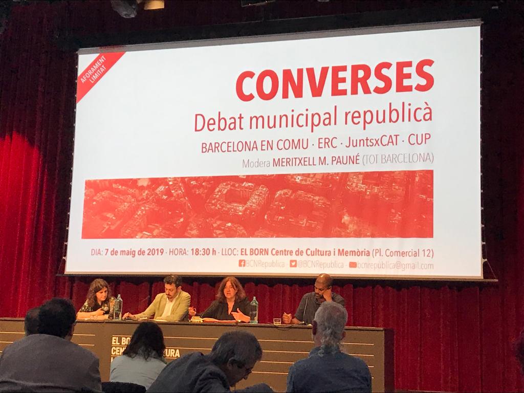 josepduranbdn's tweet photo. Interessant debat municipal #ConversesBCNRep amb @GemmaSendra d' @ERCbcn, @joanrportell de @JuntsxCatBCN i @JordiMagri de @CUPBarcelona, ben moderat per @la_txell de @totbcn. Gràcies per l'espai de reflexió i de contrast d'idees @BCNRepublica. https://t.co/dw94F3XhTe