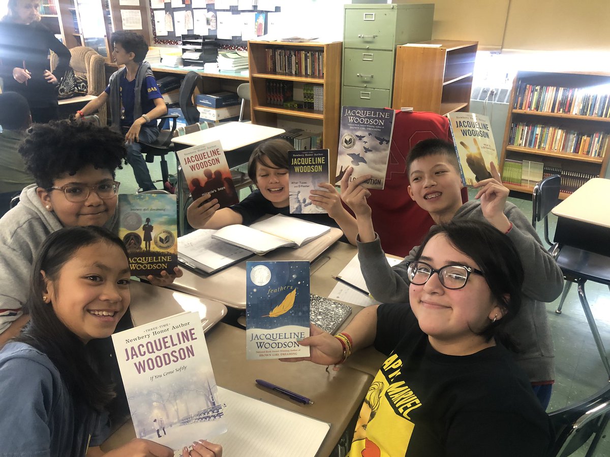 IS 318  Eugenio Maria de Hostos tweet media