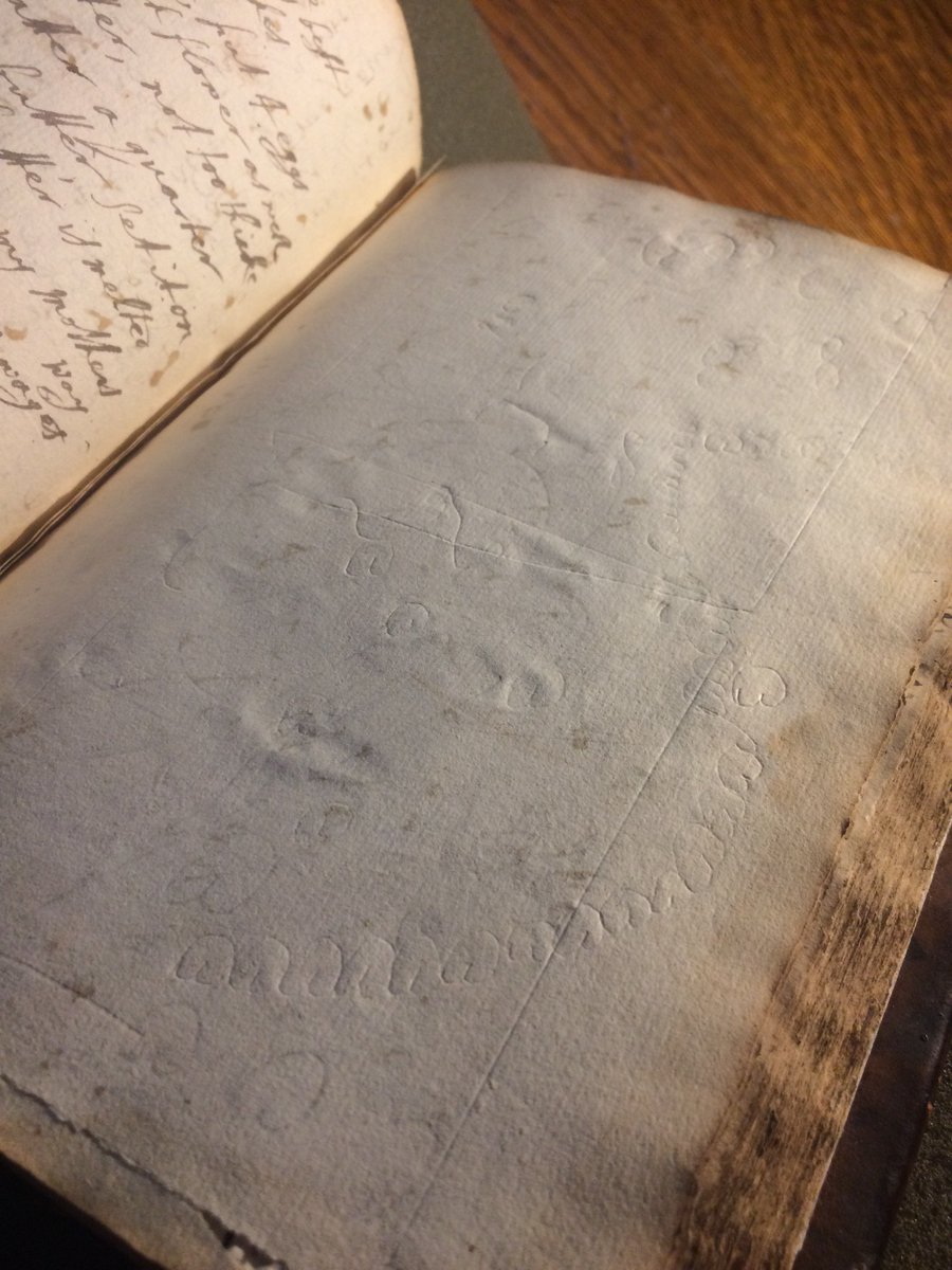 elisatersigni's tweet photo. Ceci n'est pas une page blanche.

After furiously scribbling out and then selectively cutting out specific recipes, the user of this recipe book finally just cut out the leaf entirely. Found in @FolgerLibrary MS E.a.4 #BeforeFarmtoTable #FolgerFinds #RakingLight https://t.co/5NsLzbXRsq