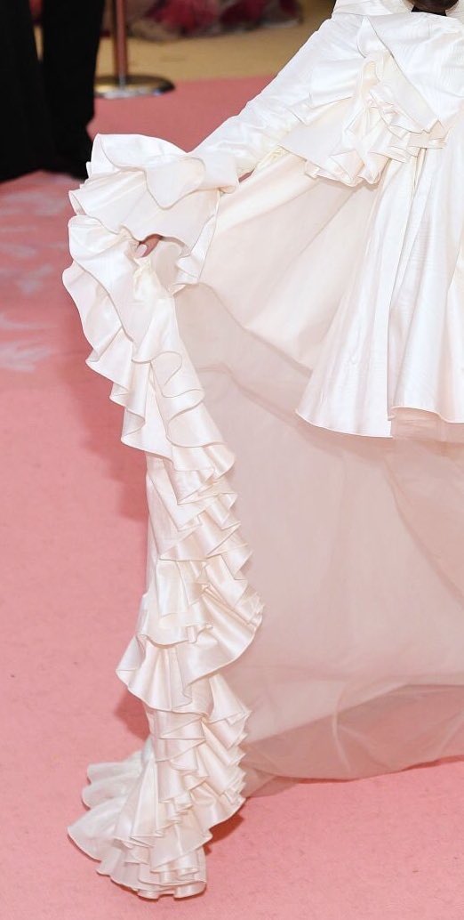 Met Gala Details tweet media