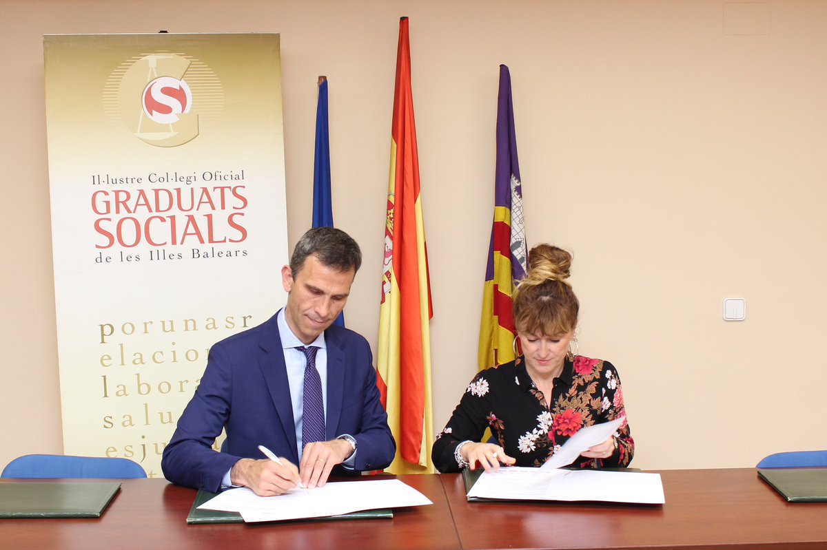 alejandrocampo's tweet photo. No puedo estar más orgulloso de mi despacho DMS Consulting y de mi socio @jmrayadms Unimos tecnología y servicios legales y en colaboración con @cgsbaleares lanzamos una plataforma online para el registro de la jornada laboral https://t.co/V6jEcfdztL ⏰📲 https://t.co/gRbe93K5Hd