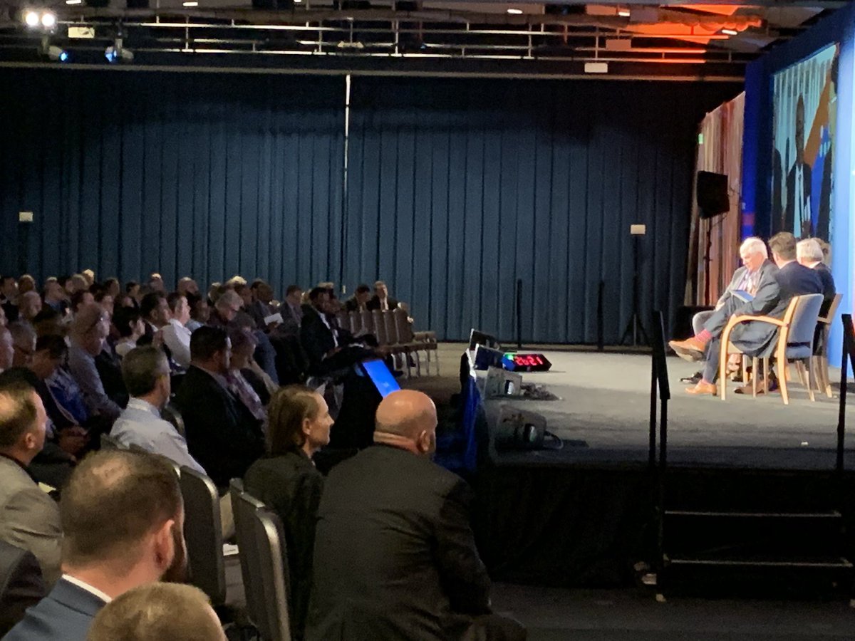 rwang0's tweet image. MyPOV: packed house @BMCSoftware #BMCExchange