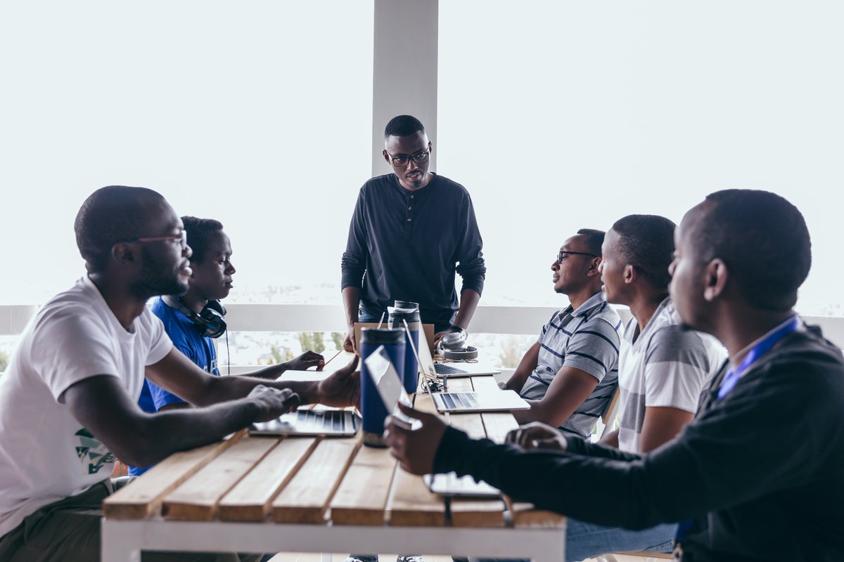 AndelaRwanda's tweet photo. Remember, if you'd like to join @Andela_Kigali and become the world class software engineer that you were meant to be, head on to this link.
https://t.co/7hTXVuO4tU
#AndelaTechTuesday https://t.co/nMlRdilnRT