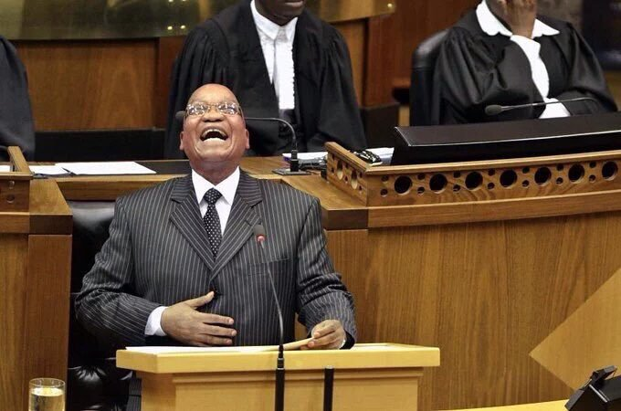 i_malz's tweet photo. Julius Malema insults Papa Penny Ahee then suddenly  Malema's granny dies.  I'm not saying anything. https://t.co/PxU32I6umr
