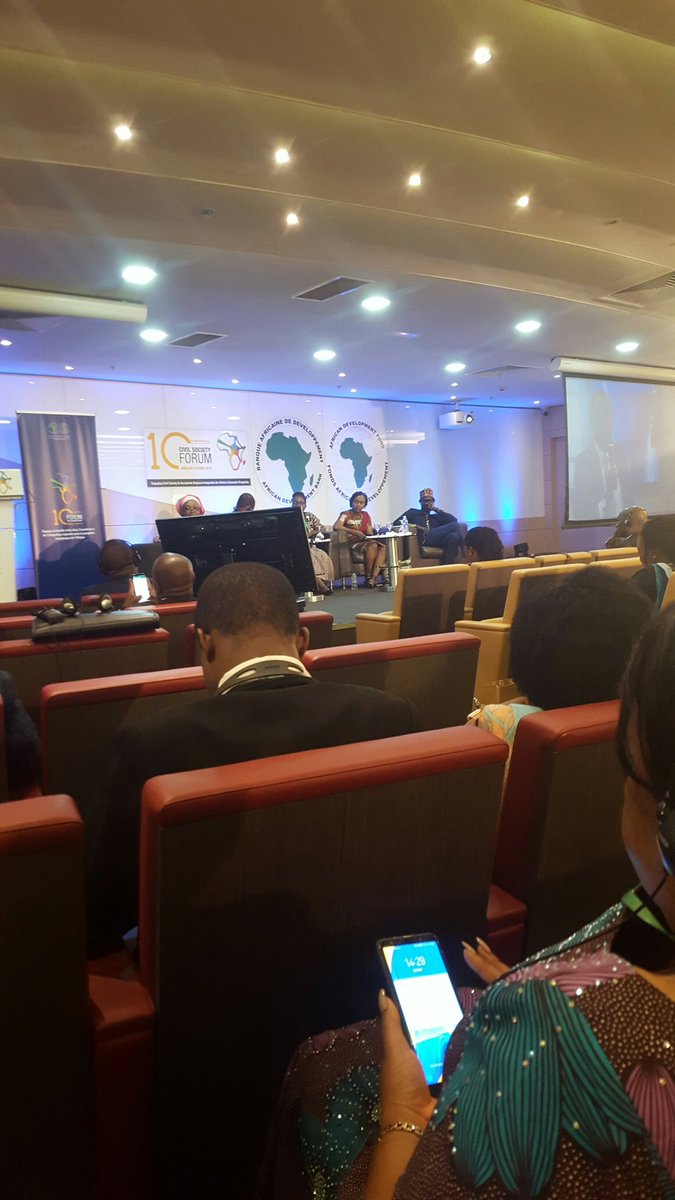 Yocel4Yocel's tweet photo. How can bloggers ensure that their messages does not undermine the common agenda we have for africa? #CSOForum19 https://t.co/2UmABvKK5r