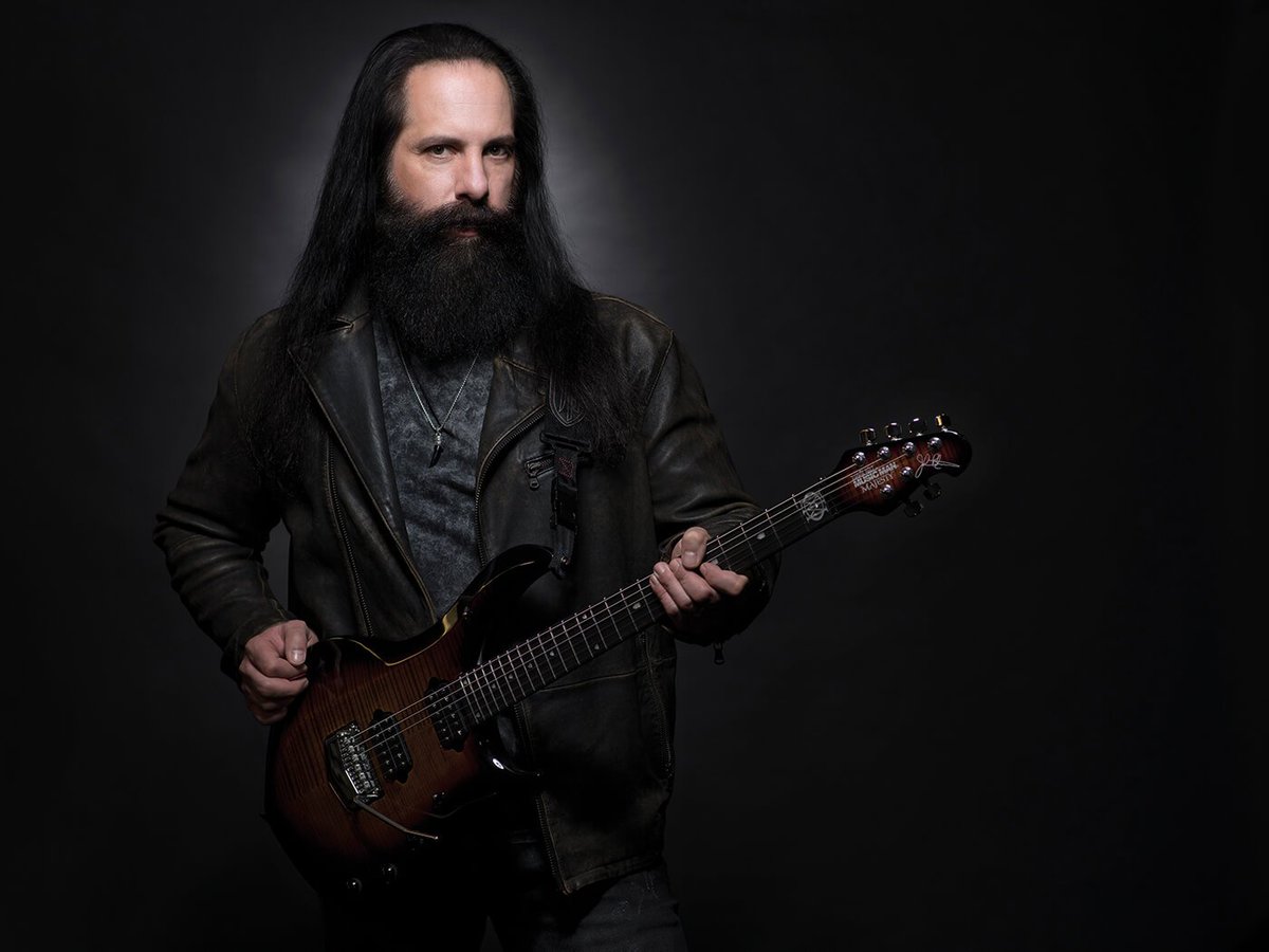 dreamtheaternet's tweet photo. “We really wanted this album to be more of the ‘primal’ Dream Theater. When we get together and we play and the amps are cranked up in a room, we just lock into these really strong, aggressive grooves” 

Read @Guitar's interview with @JPetrucci here 👉
https://t.co/rqQVSa8giI https://t.co/GjKNZ57IGH