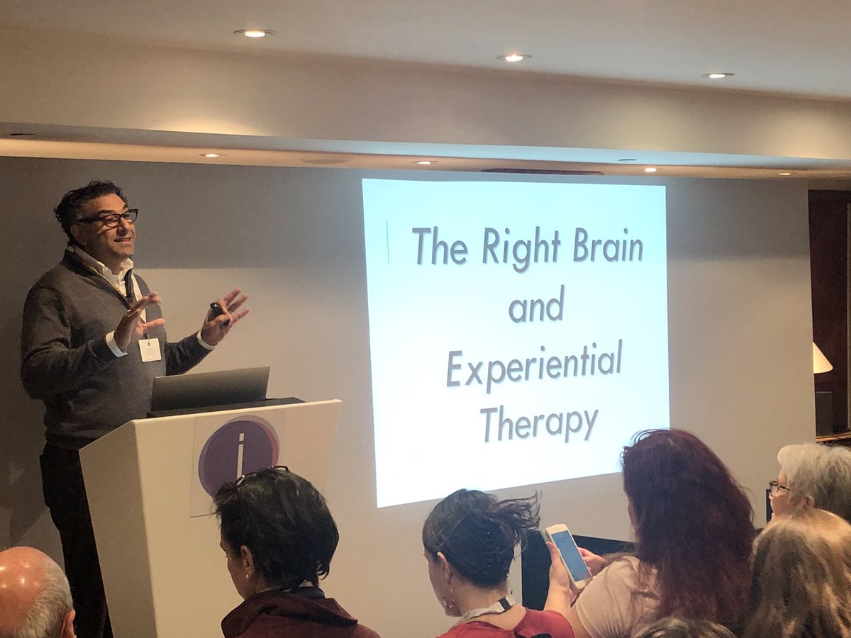 OnsiteWorkshops's tweet image. Carlos Martinez, Clinical Supervisor at Onsite, presenting on experiential therapy to a packed room at @icaadevents London!

#onsiteworkshops #milestonesatonsite #trusttheprocess #experientialtherapy #iCAADLondon2019 #iCAAD2019 #iCAAD #icaadevents