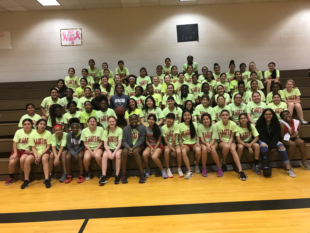 GirlsLabay's tweet photo. We are so grateful to have @RiceAthletics basketball phenom and former Labay Eagle Jasmine Smith here to talk to our athletes about what it takes to get to the next level and get a chance to play with some of our girls! #CFISDSpirit https://t.co/FenbwKoFXy