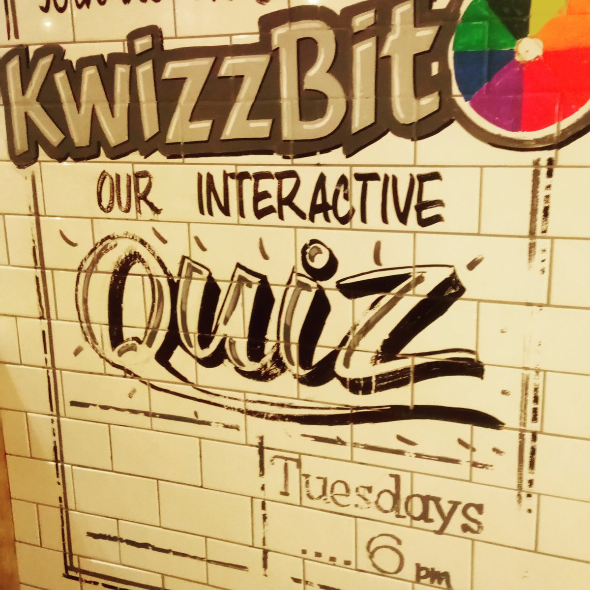 EditorsDraft's tweet photo. Finish work ✅
Play @kwizzbit ✅
2 4 1 burgers ✅
Liverpool through to final........ Tough ask
#leeds #burgers #quiz #PubQuiz #ChampionsLeague #Liverpool https://t.co/FXPKwJQ27X