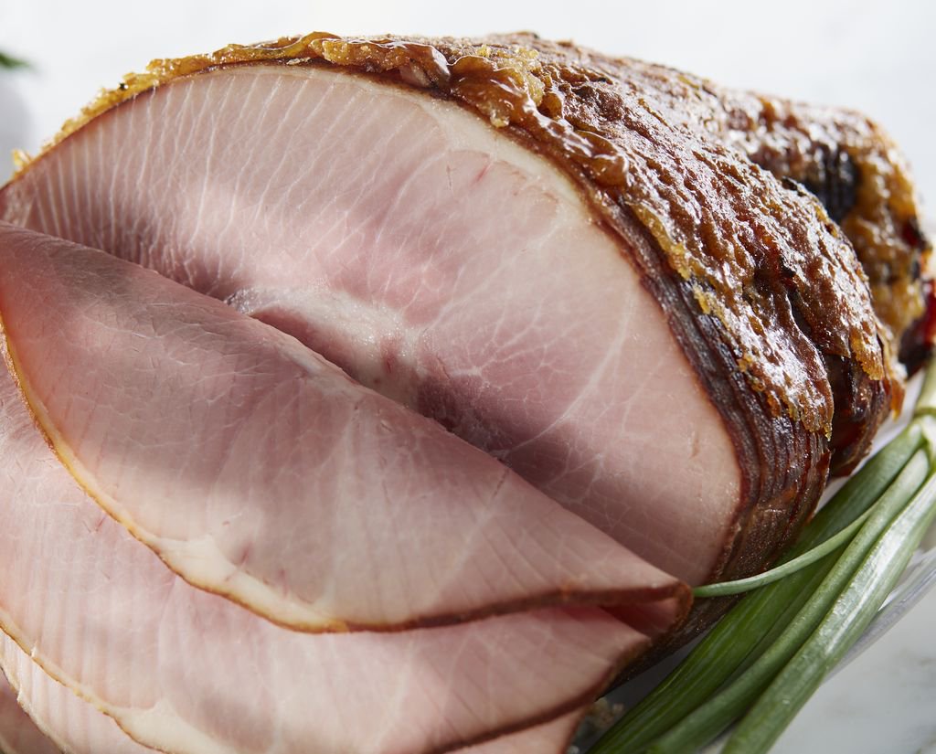 Mom deserves the best- the World’s Best Ham, to be specific! Reserve your Honey Baked Ham for Mother’s Day now at locator.honeybaked.com