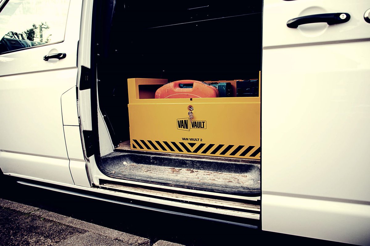 VanVault's tweet image. As featured in our latest videos, you can get yourself a Van Vault on our website.
#VanVault #ToolSecurity #Tradesman #VanSecurity #Storage #Toolbox vanvault.co.uk/vehicle-storage
