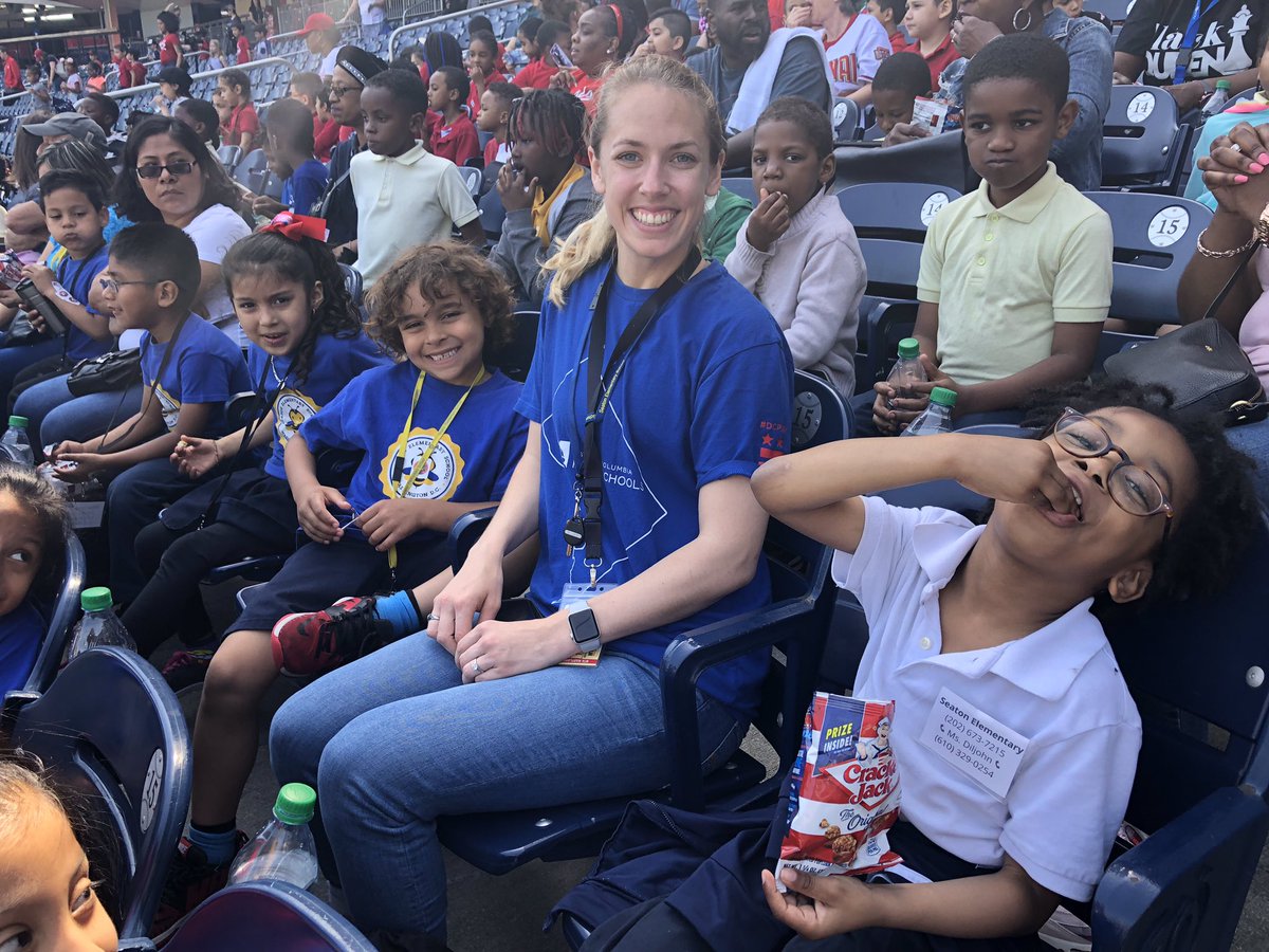 dcpublicschools's tweet photo. Through Cornerstones, DCPS students make real-world connections to what they learn in the classroom. Today, first graders are visiting the @nationals as part of their lesson on American symbols. https://t.co/xzPYxKTNaR