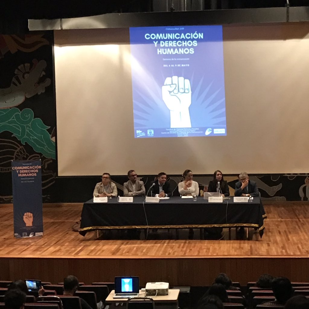 cecc_unam's tweet photo. Mesa “La comunicación en América Latina: la formación universitaria en el contexto de los objetivos del desarrollo sostenible”.#ComunicaFest 2019. #educacionuniversitaria, #comunicacionyderechoshumanos https://t.co/djRlHEdZkJ