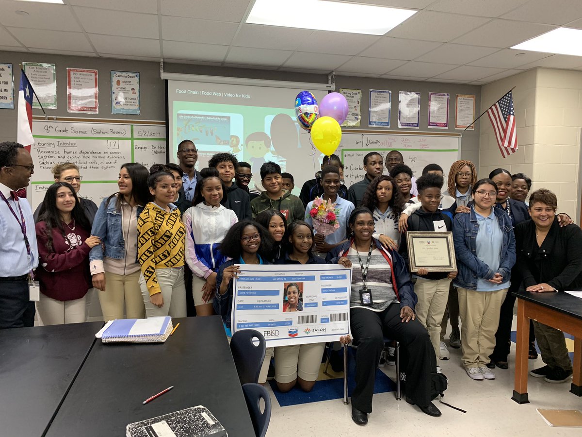 LeDuffScience's tweet photo. Congratulations to the 2019 FBISD Teacher Argonaut - Dr. Cynthia Maye (MCMS)!
@fbisdlearns #fbisdlearns @FBISDscience @FBISDSTEM @FortBendISD @JASONLearning @superdupre https://t.co/p0NEnCWLSd
